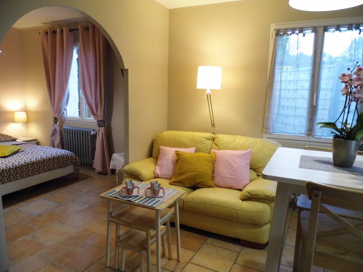 Appartements Dans Villa Privee Avec Piscine, Jardin, Parking Clos, Wifi, Climatisation เมย์เฮย ภายนอก รูปภาพ