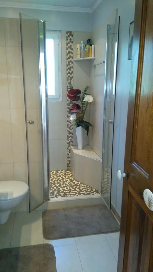Appartements Dans Villa Privee Avec Piscine, Jardin, Parking Clos, Wifi, Climatisation เมย์เฮย ภายนอก รูปภาพ