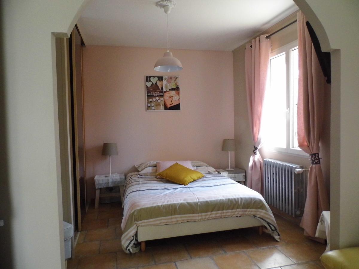 Appartements Dans Villa Privee Avec Piscine, Jardin, Parking Clos, Wifi, Climatisation เมย์เฮย ภายนอก รูปภาพ