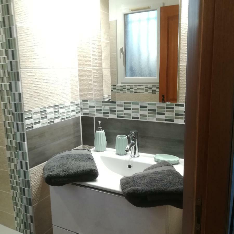 Appartements Dans Villa Privee Avec Piscine, Jardin, Parking Clos, Wifi, Climatisation เมย์เฮย ภายนอก รูปภาพ