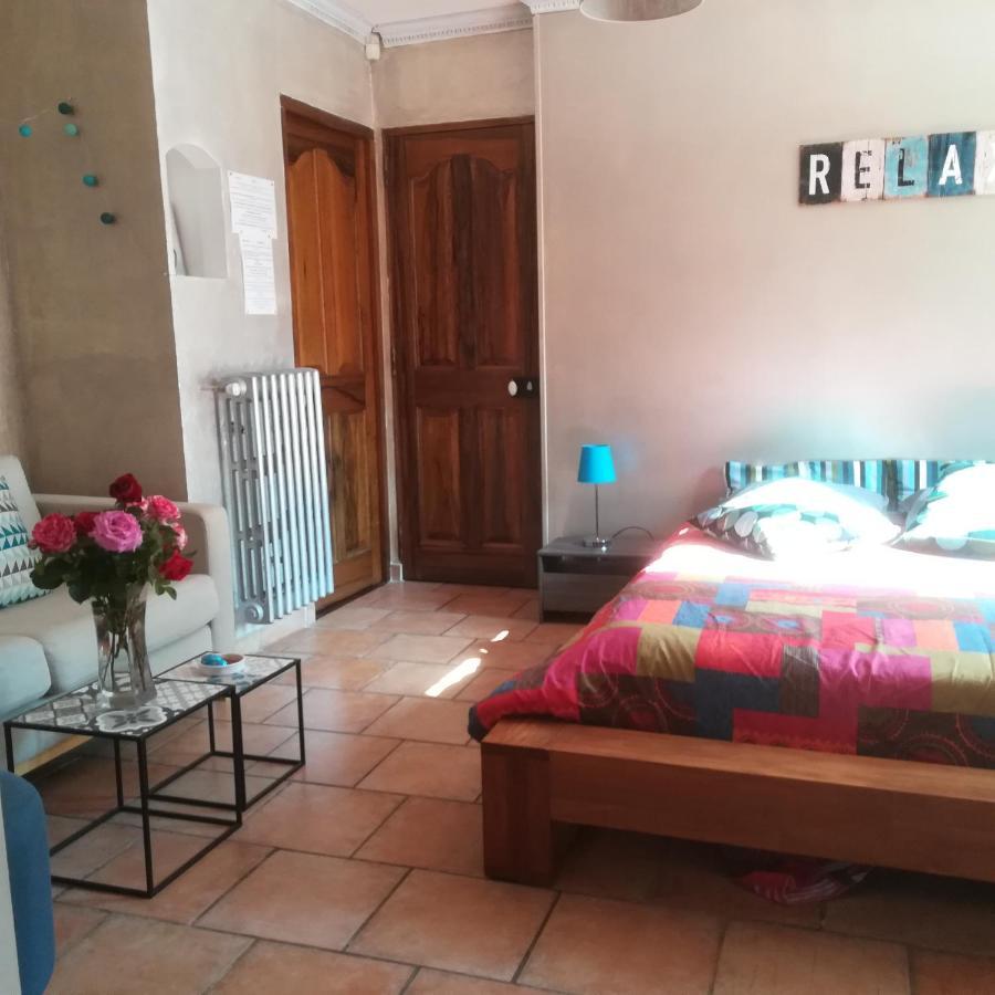 Appartements Dans Villa Privee Avec Piscine, Jardin, Parking Clos, Wifi, Climatisation เมย์เฮย ภายนอก รูปภาพ